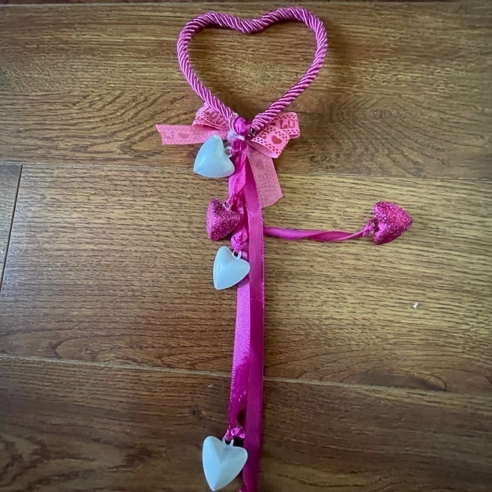 Pink heart hanging decor